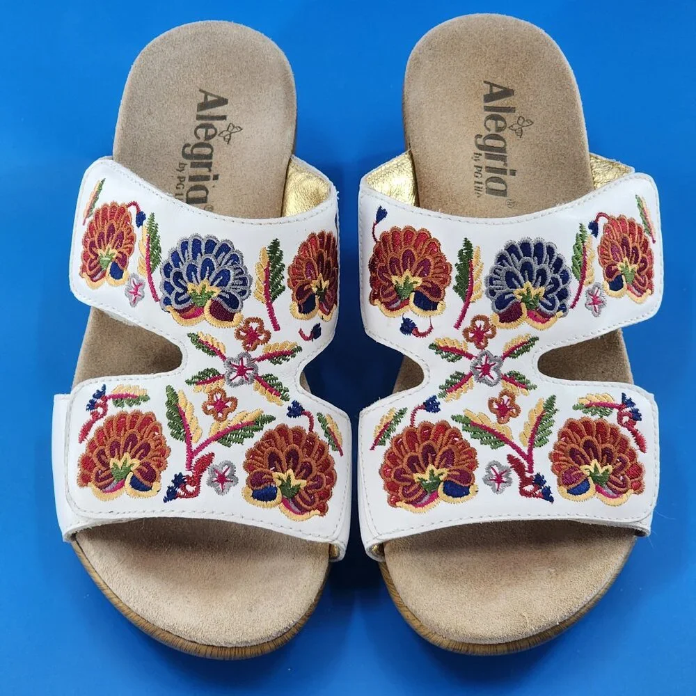 ALEGRIA Linn Embroidered Floral Leather Platform Wedge Sandal White - Picture 2 of 6